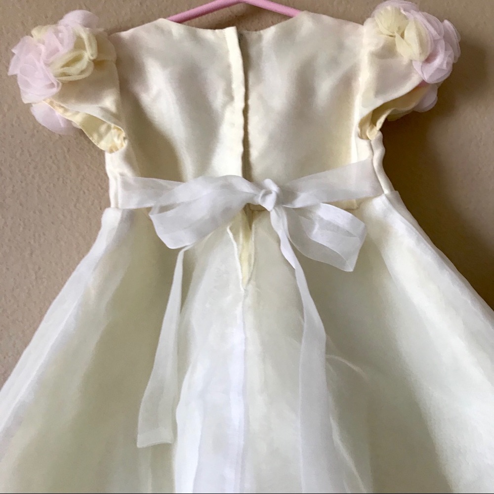BISCOTTI Pale Yellow Rosebud Dress - Picture 5 of 8